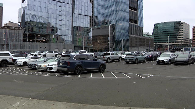 How to beat pricey parking, traffic for Seattle Seahawks playoff game