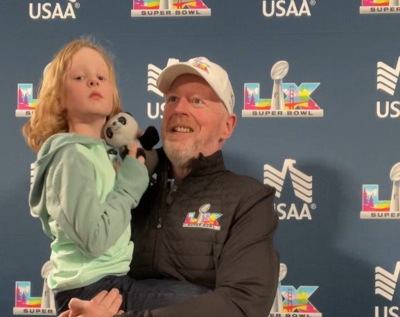 Former UW wide receiver Rome Odunze surprises Seattle veteran with Super Bowl trip