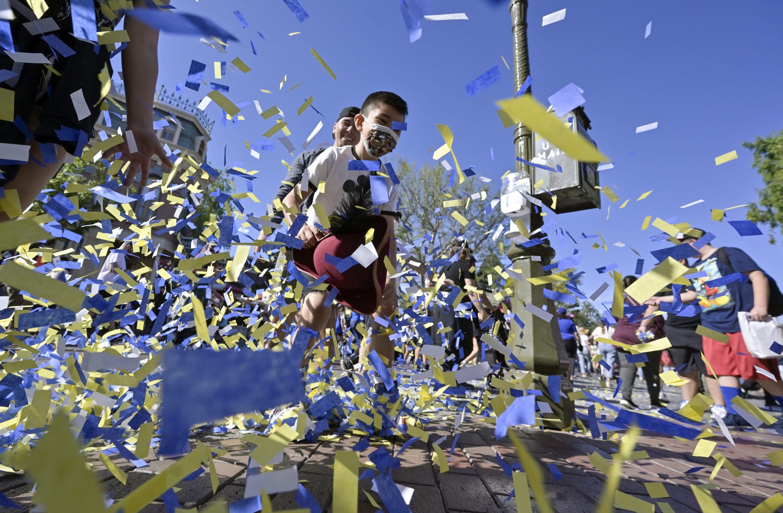 Seattle Seahawks MVP Kenneth Walker III to lead Disneyland victory parade