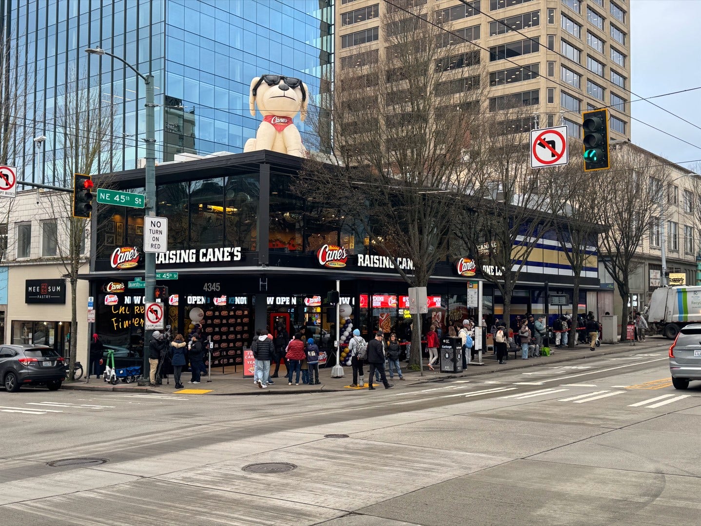 First Seattle Raising Cane's opens in University District