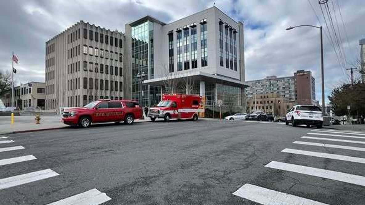 Everett courtroom evacuated, 20 people potentially exposed to fentanyl during trial