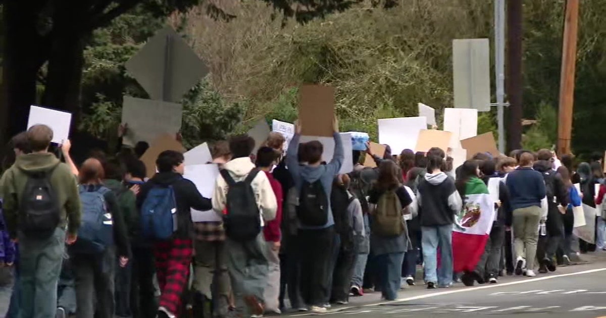 School district in Seattle responds to student walkouts over ICE policies