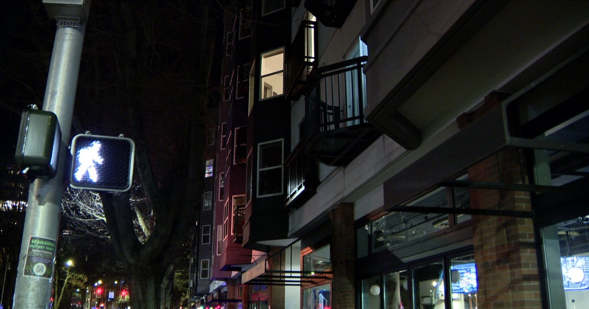 Prime Real Estate: People living on Seattle parade route prep for Seahawks watch parties