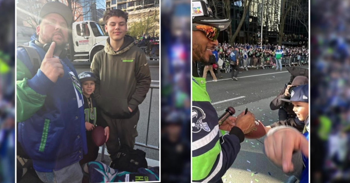 Where's 'Little' Antonio's football? Seattle Seahawks fan loses signed ball at parade