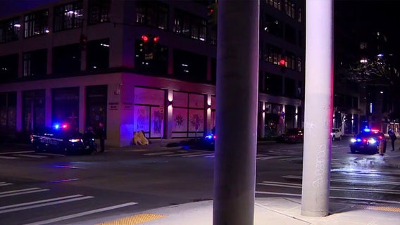 Downtown Seattle shooting leaves security guard injured, suspects flee