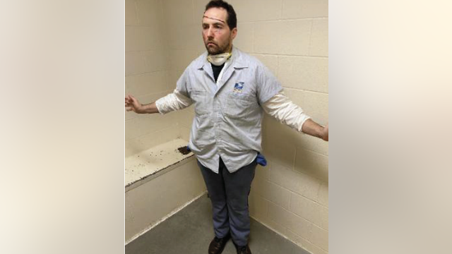 Man charged with impersonating postal worker in Seattle Bitcoin scheme, assault