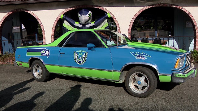 Bremerton, WA Seahawks fan drives to California in his ‘Hawk Rod’