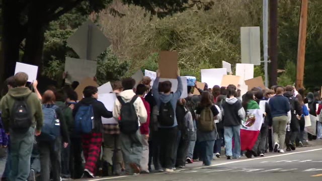 School district in Seattle responds to student walkouts over ICE policies