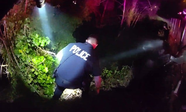 Kent, WA police rescue DUI suspect from fiery crash after pursuit
