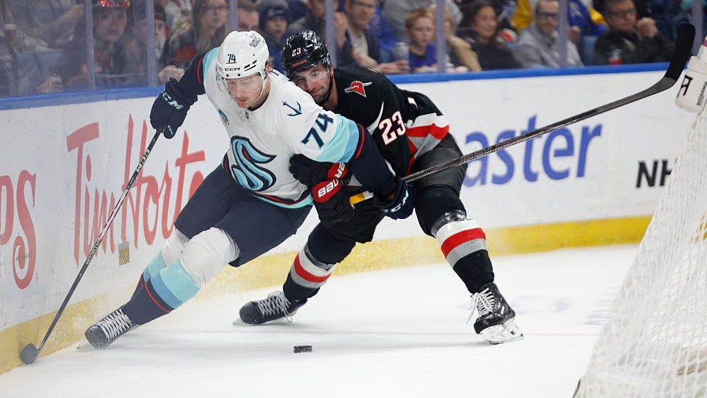 Bobby McMann scores again, but Seattle Kraken lose 3-2 in shootout to Sabres