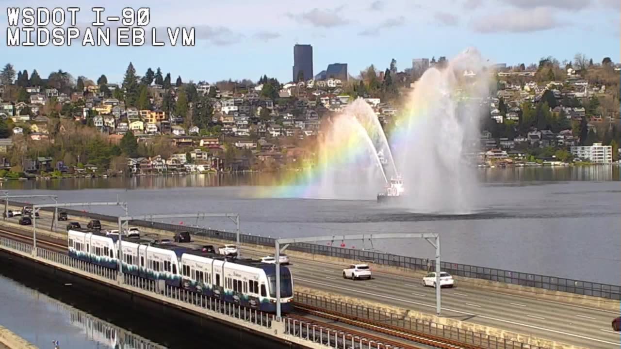 Seattle opens world's first light rail across floating bridge