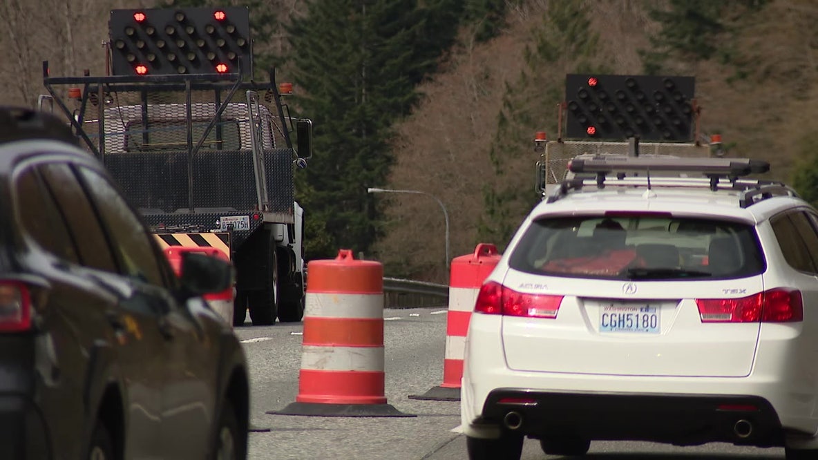 Drivers navigate delays as WSDOT works to clear Bellingham, WA landslide