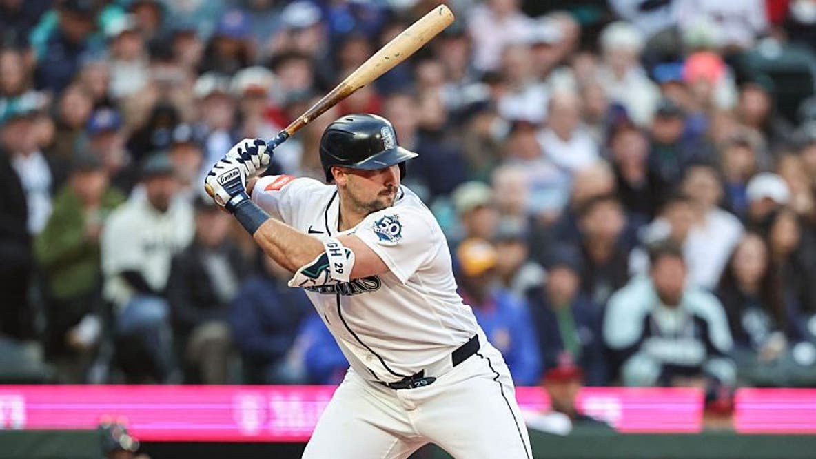 Cal Raleigh not in lineup for Seattle Mariners for first game of Yankees series