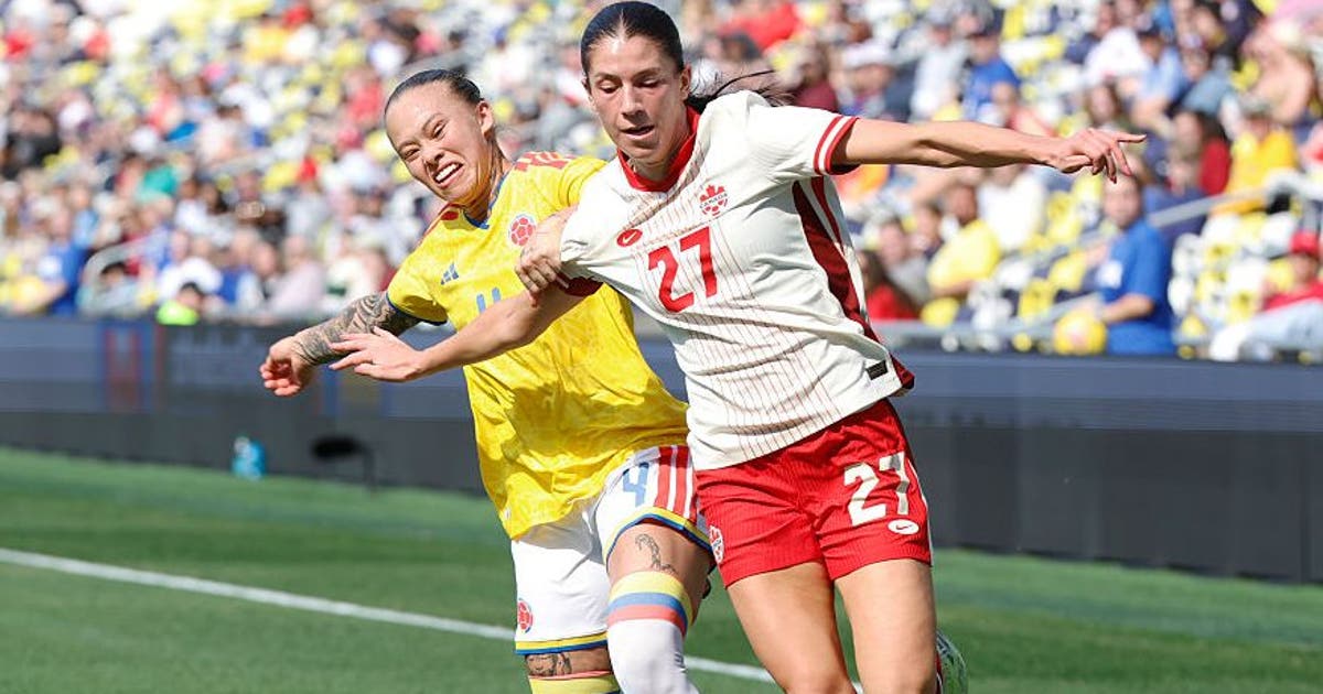 Seattle Reign FC signs forward Holly Ward