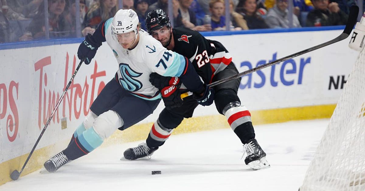 Bobby McMann scores again, but Seattle Kraken lose 3-2 in shootout to Sabres