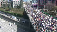 Seattle traffic impacted as thousands march for WA 'No Kings' protests