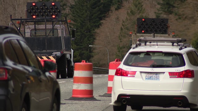Drivers navigate delays as WSDOT works to clear Bellingham, WA landslide