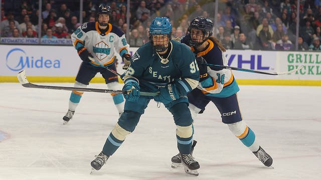 Seattle Torrent cruise to 4-1 win over Sirens in PWHL Takeover Tour in Chicago