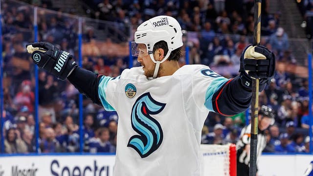 Brandon Montour gives Seattle Kraken 4-3 win over Lightning in overtime