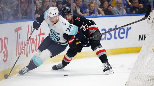 Bobby McMann scores again, but Seattle Kraken lose 3-2 in shootout to Sabres