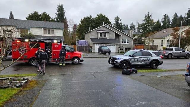1 injured in shooting near Lynnwood, WA high school, prompting lockdowns