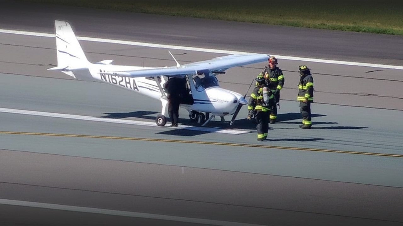 All safe after student pilot navigates lost nose wheel in Everett, WA landing