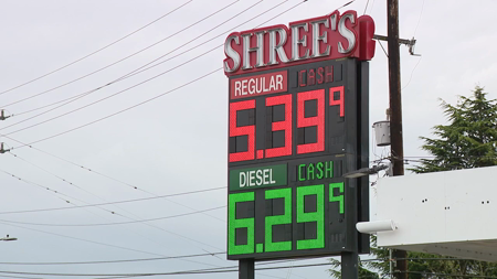Gas prices surge: WA is 2 cents from all-time record