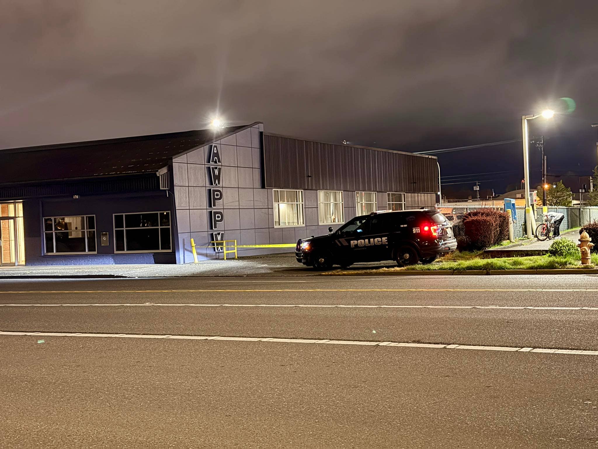 2 people shot, killed outside event in Longview, WA with 200 attendees