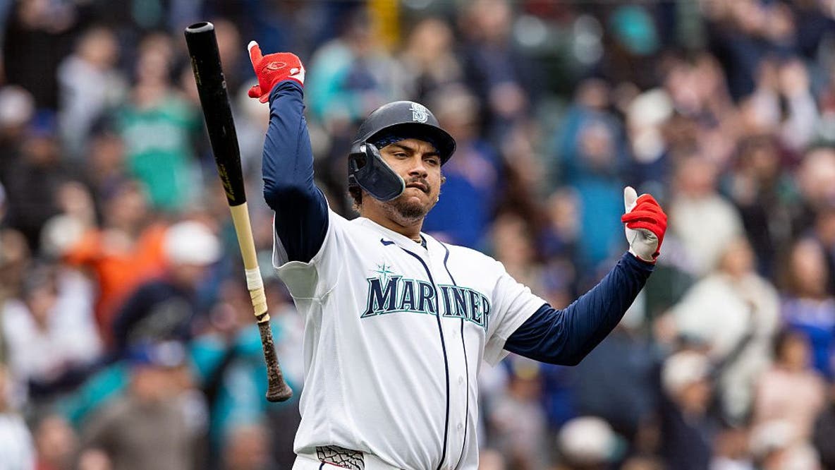 Josh Naylor hits two home runs as Seattle Mariners beat Astros 6-2 for four-game series sweep