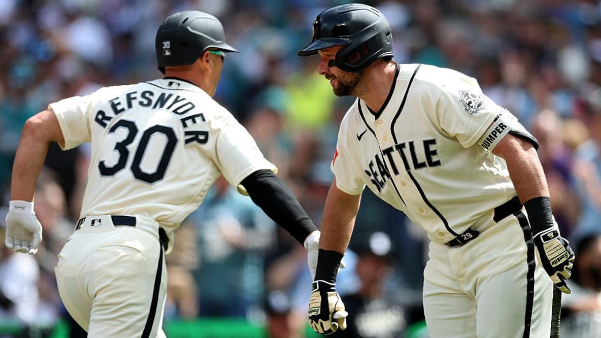 Bryan Woo, Rob Refsnyder lead Seattle Mariners to 5-2 win over Rangers