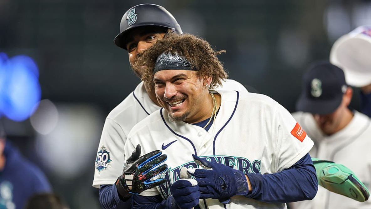 Josh Naylor delivers walk-off single as Seattle Mariners beat Athletics 5-4