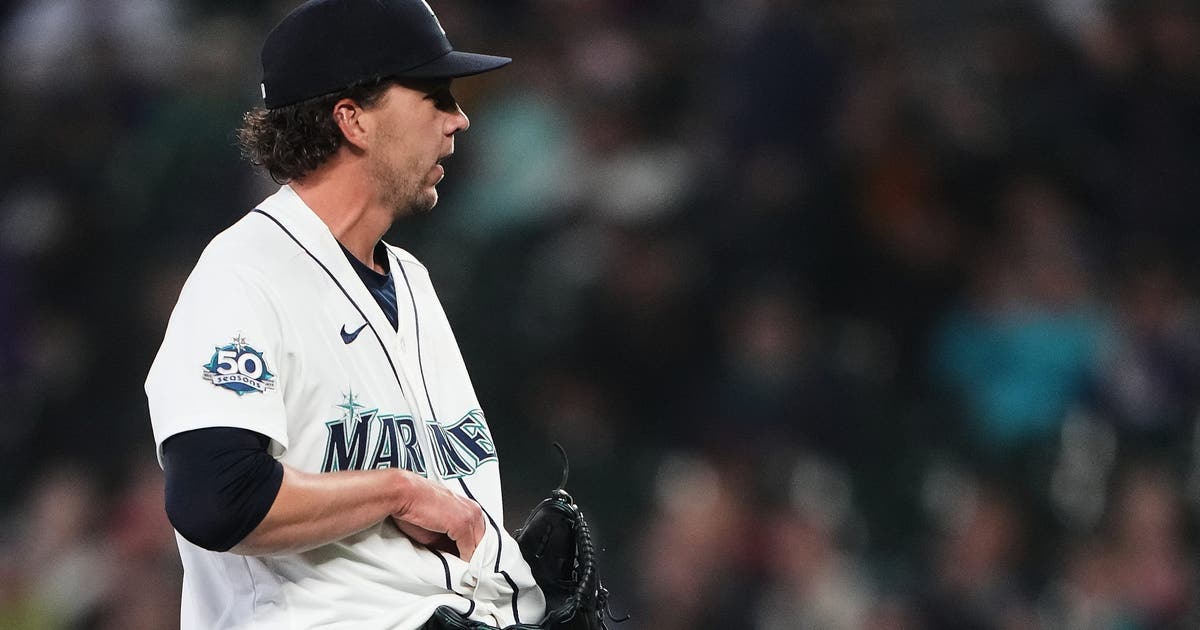 Line drive gets lodged in Logan Gilbert's jersey for Seattle Mariners