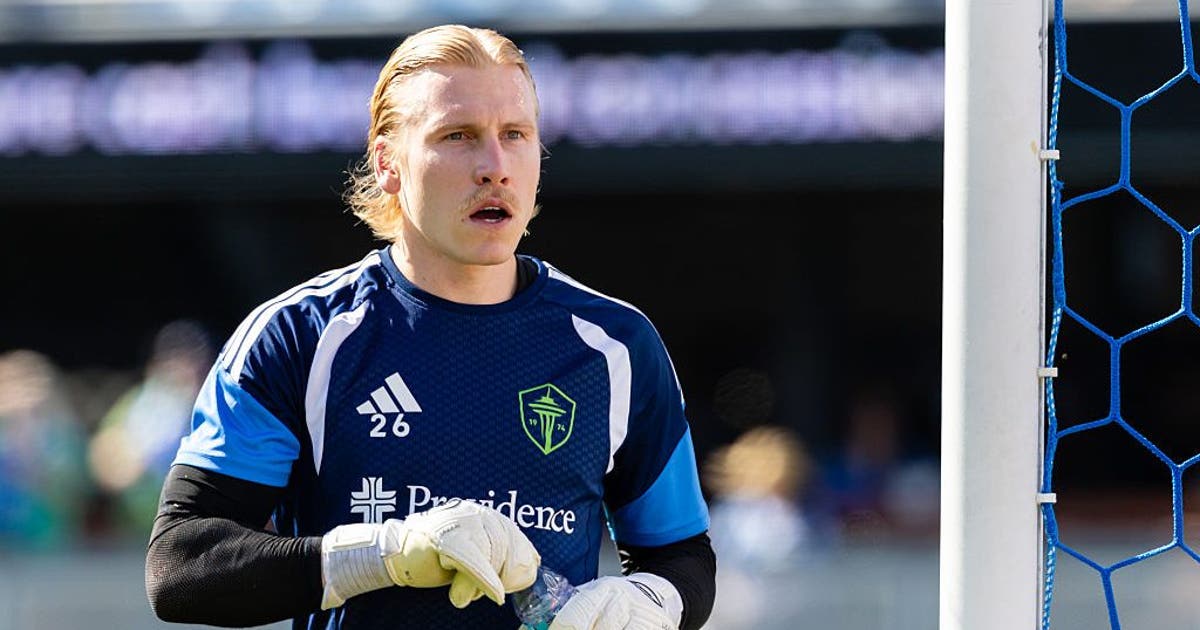 Paul Rothrock, Andrew Thomas lead Seattle Sounders to 1-0 win over Dynamo
