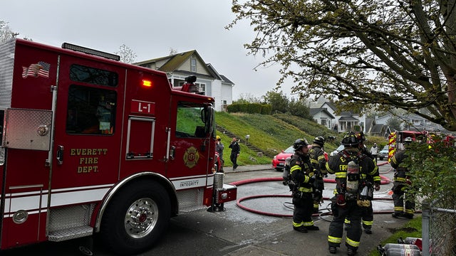 Everett, WA man, woman in their 70s die in house fire Sunday