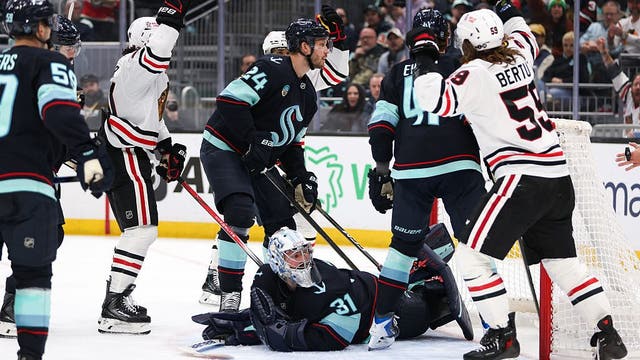 Seattle Kraken lose 4-2 to Blackhawks for 4th straight loss, eighth in last nine games