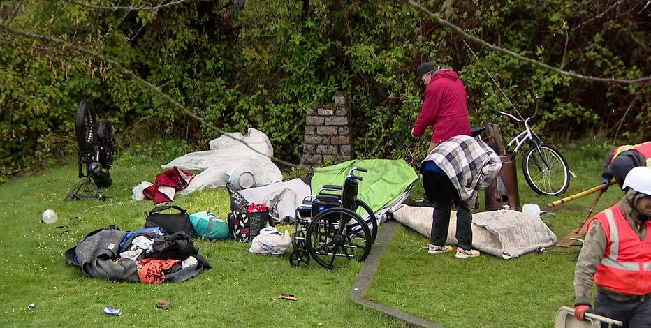 West Seattle homeless encampment swept despite mayor's promise