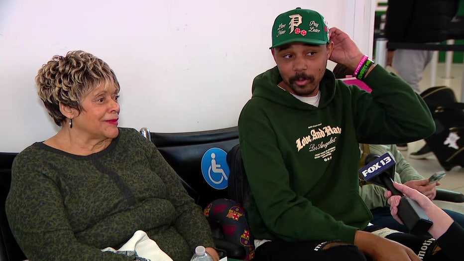 seattle tacoma international airport passengers