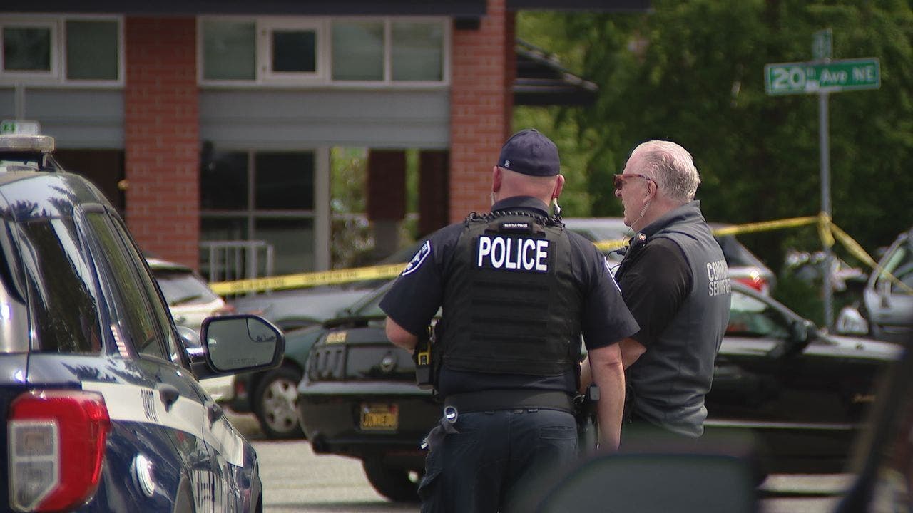 Employee shot, killed at Seattle business, police hunt for suspects