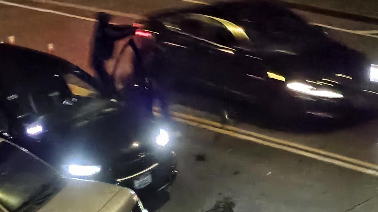 Long-time West Seattle resident witnesses armed carjacking after crash
