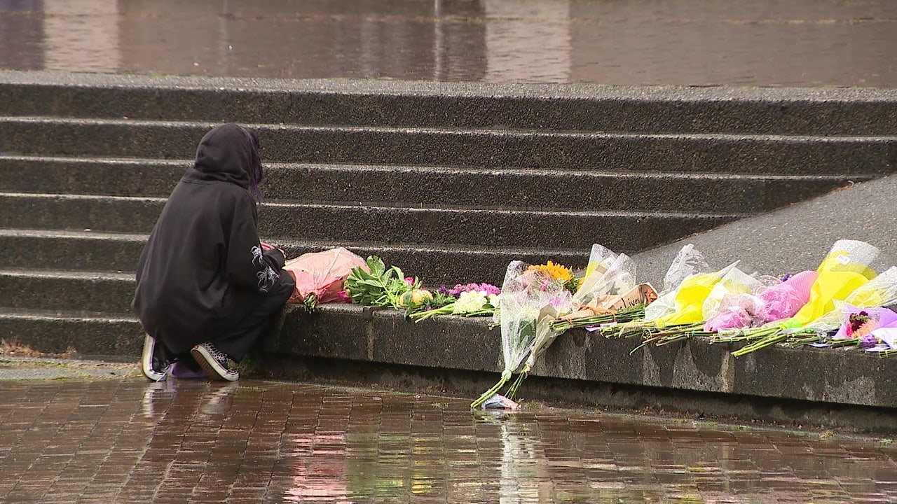 UW students honor Juniper Blessing after fatal Seattle stabbing