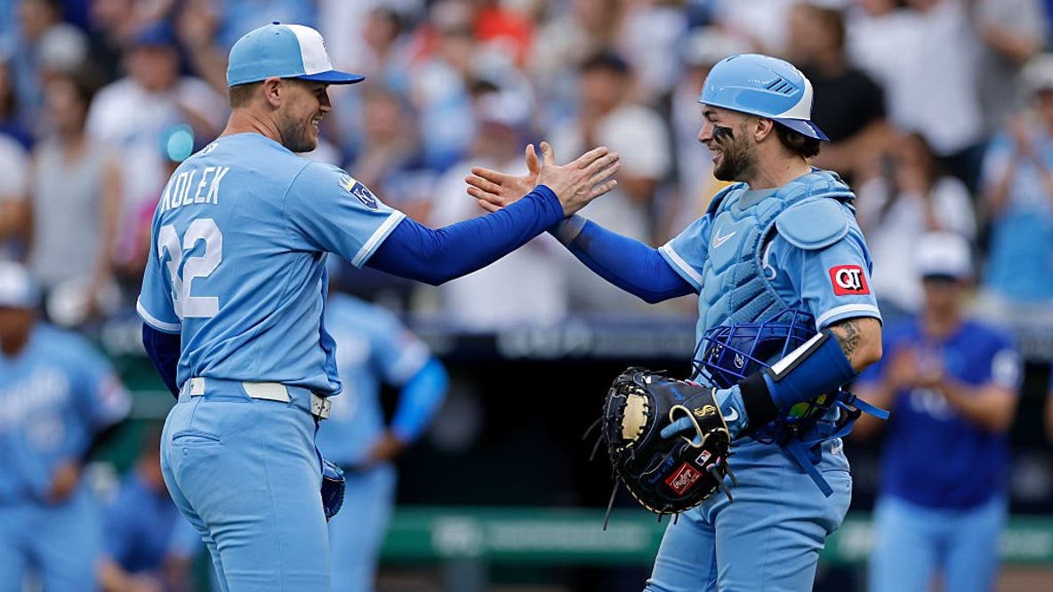 Stephen Kolek tosses complete-game shutout as Seattle Mariners stymied 5-0 in loss to Royals