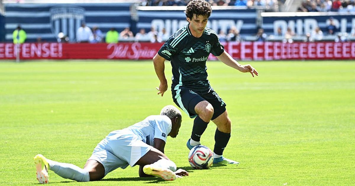 Paul Rothrock scores lone goal as Seattle Sounders play to draw with Sporting Kansas City
