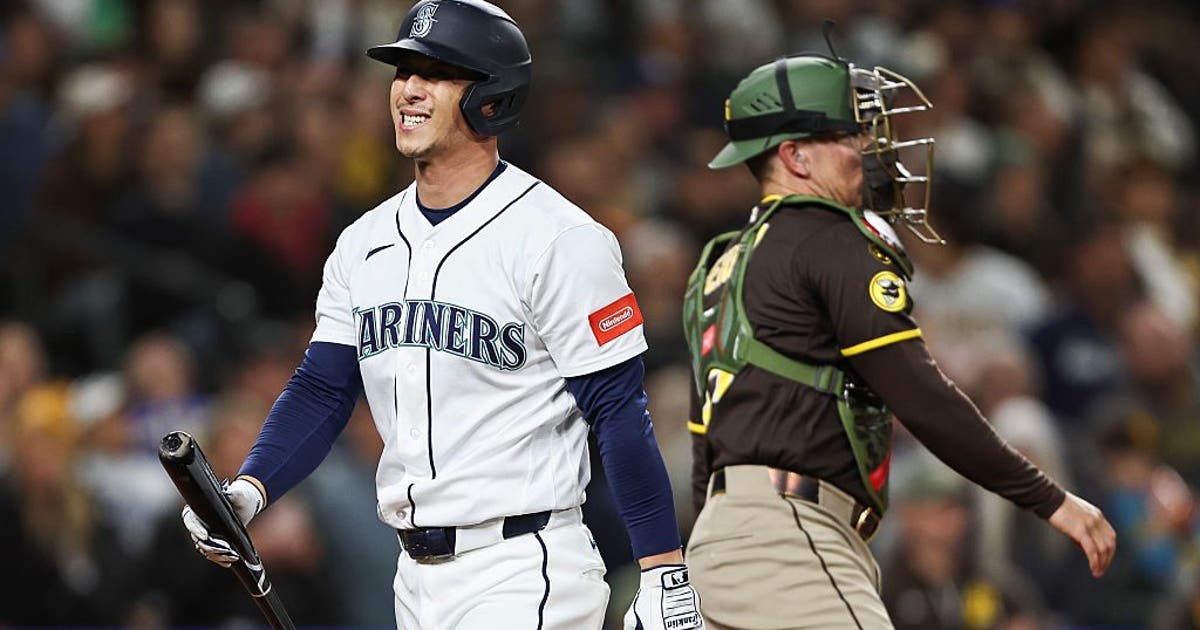 Seattle Mariners shutout 2-0 as Randy Vásquez throws six scoreless innings for Padres