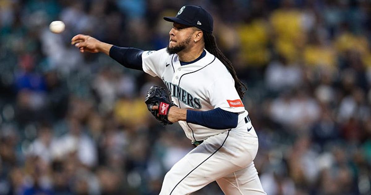 Seattle Mariners manage one hit, allow two runs in 9th in 2-1 loss to White Sox