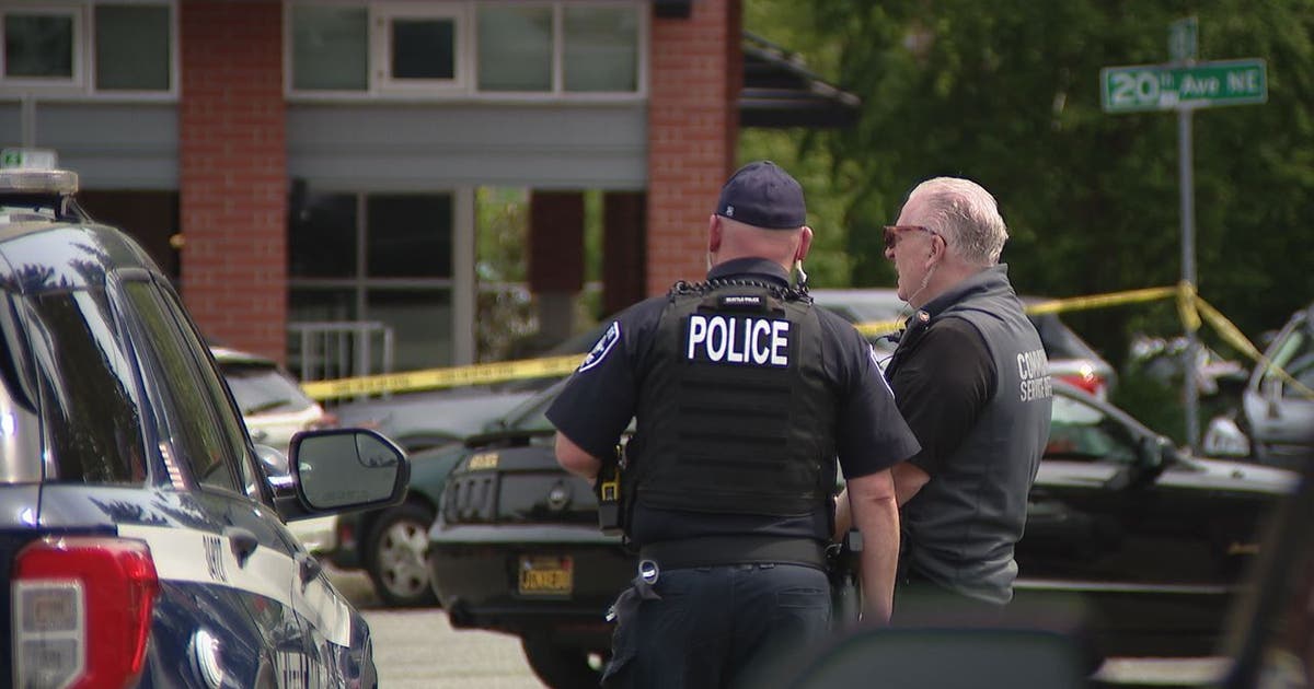 Employee shot, killed at Seattle business, police hunt for suspects