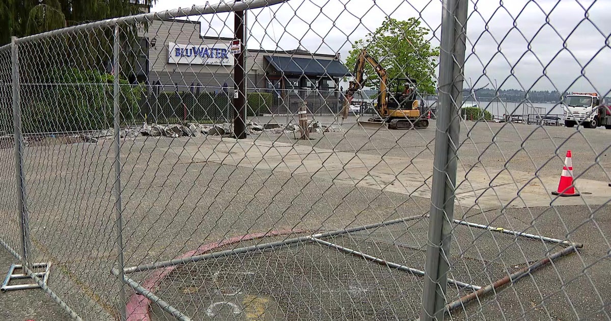 Seattle mayor's office orders construction equipment moved in Leschi