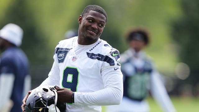 Seattle Seahawks sign second-round pick Bud Clark