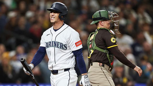 Seattle Mariners shutout 2-0 as Randy Vásquez throws six scoreless innings for Padres