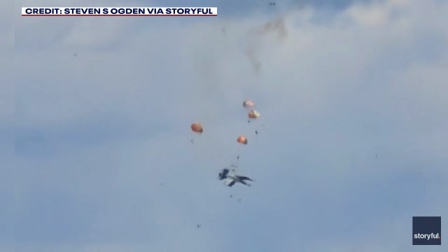 2 Whidbey Island, WA Navy jets collide in Idaho air show; what we know