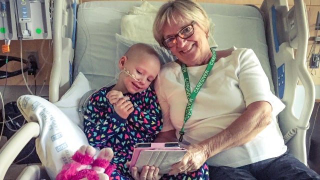 ‘Still in the trenches’: Cancer moms donate blood to support families